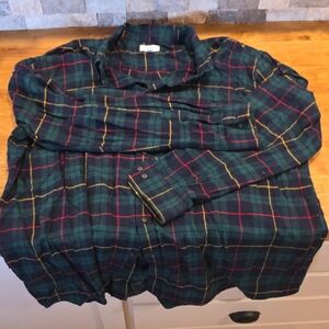 Croft & Barrow Men's Casual Plaid Shirt - Navy and Burgundy